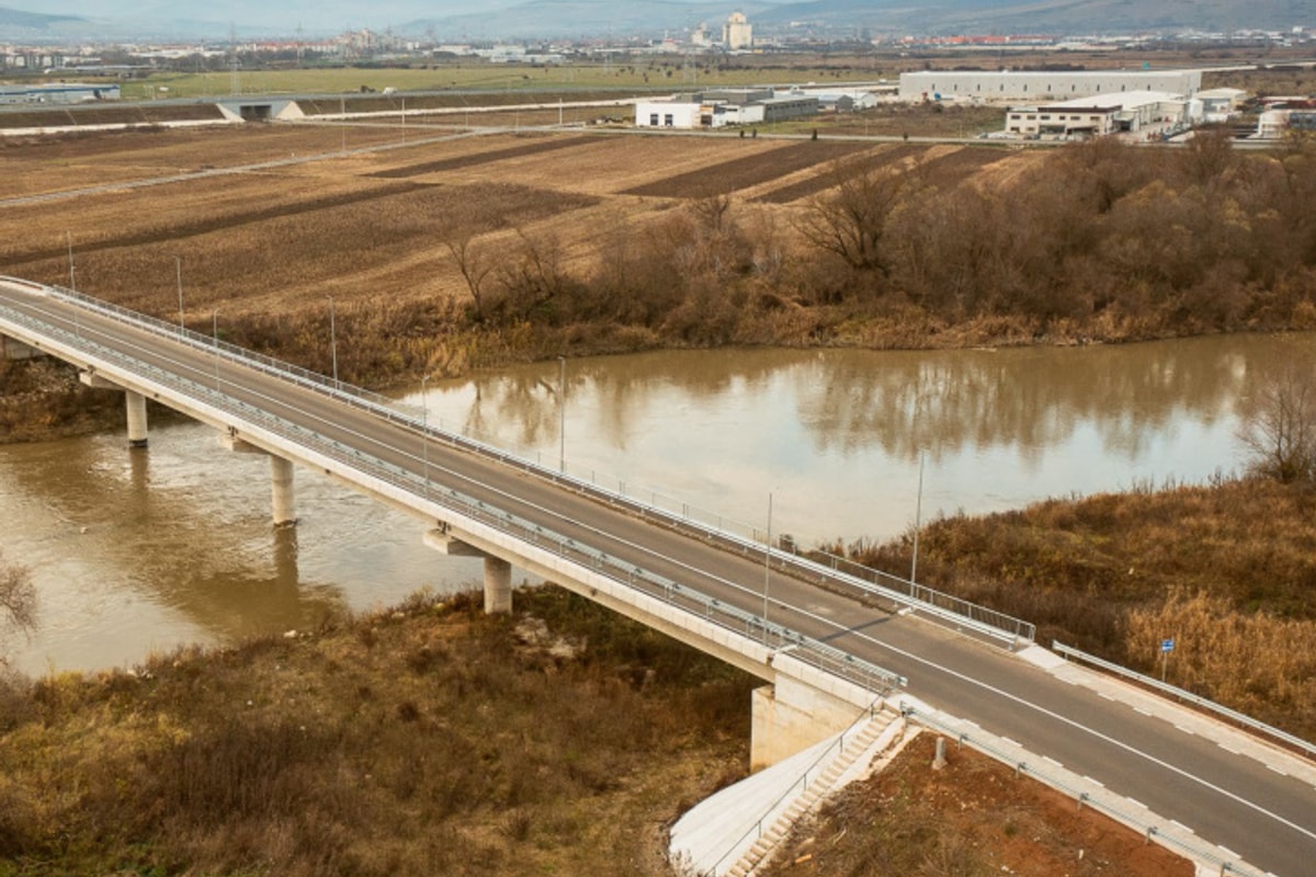 Infrastructura — poduri si drumuri
