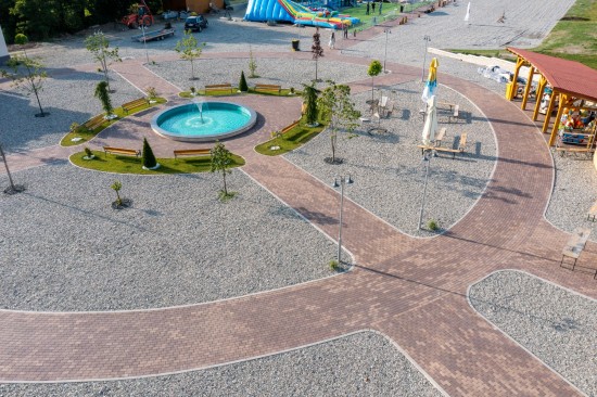 Brambura Park, Avrig-Sibiu, pavele Arcade, Anima D2, Blocuri zid, Elemente treapta