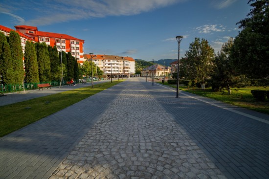 Centru Civic, Targu Ocna, Bacau, pavele Maris, Dreptunghi D2, Piatra cubica, Rigole scafa
