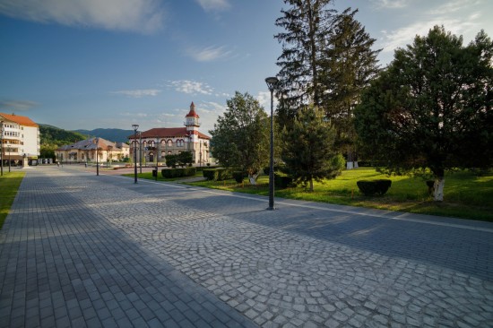 Centru Civic, Targu Ocna, Bacau, pavele Maris, Dreptunghi D2, Piatra cubica, Rigole scafa
