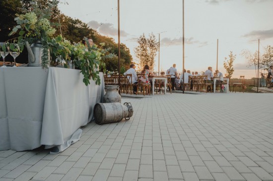 Locatie evenimente, The White Manor, Ciolpani-Ilfov, pavele Dreptunghi D2, nuanta alb-crem, Borduri B1