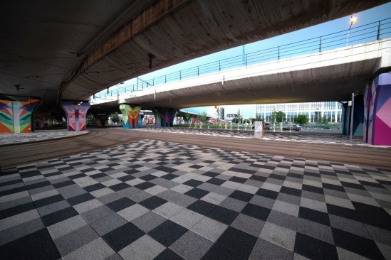 Pod Basarab, Bucuresti, pavele Umbra P4
