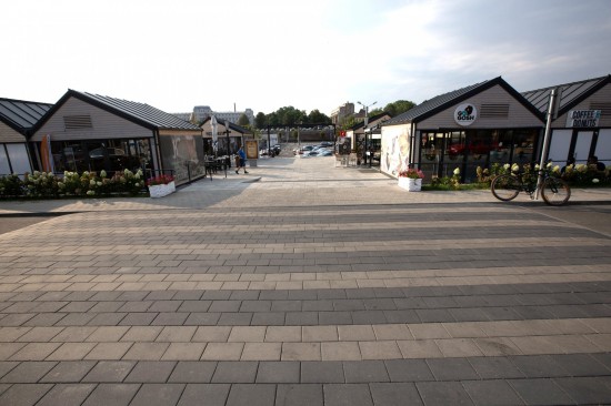 Piata Dobrun, Habermann Markt, Sibiu, pavele Cortina P4, Blocuri zid, Elemente treapta