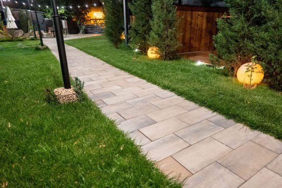 Terasa Pache Protopopescu, Bucuresti, pavele Cortina D12, nuanta dolomit