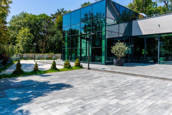 Terasa Parc Sub Arini, pavele Cortina D12, P9, P10, Maris Antico, Trepte Siena