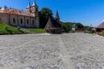 Albini Andezit Kockakövek és Kőlapok - Albini Andezit Kőlapok sz.h.*/30/5 cm lángolt felületű